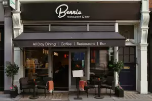 Bennie Restaurant
