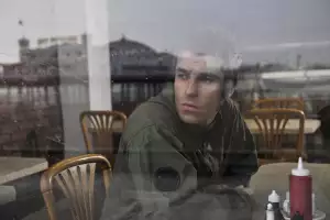Liam Gallagher, Oasis in Café, Brighton, 2009 - Lawrence Watson, Print Matters Liam Gallagher, Oasis in Café, Brighton, 2009 - Lawrence Watson, Print Matters