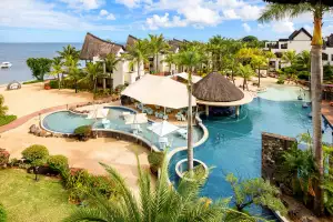 Passion Creole Restaurant and swim-up pool bar