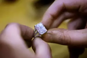 Diamond ring Diamond ring
