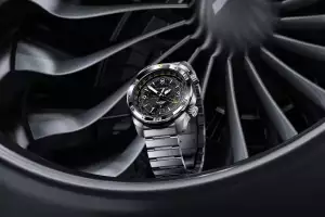 Victorinox Air Pro GMT Automatic