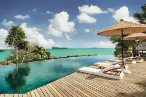 Paradise Cove – The Peninsula