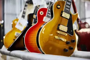 Gibson guitars