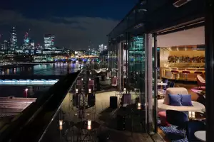 12th Knot bar and rooftoop terrace
