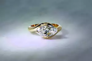77 Diamonds ring