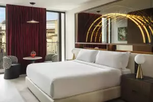 The W Florence Room