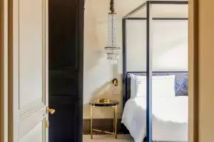 This Time Tomorrow Florence