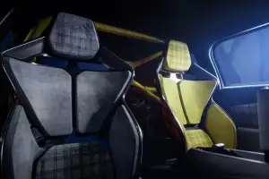 Renault 5 Turbo 3E interior