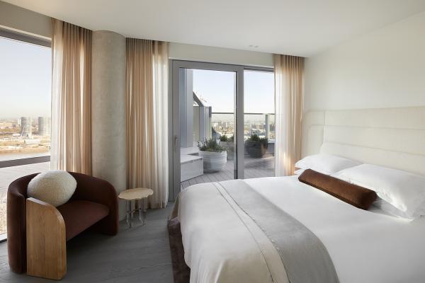 Upper Riverside at Greenwich Peninsula