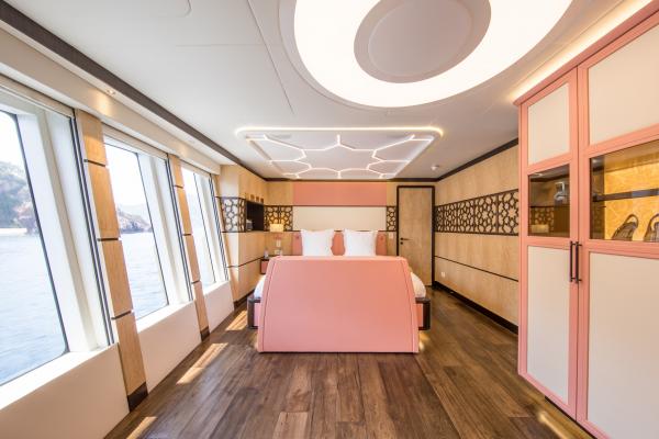 Khalilah superyacht