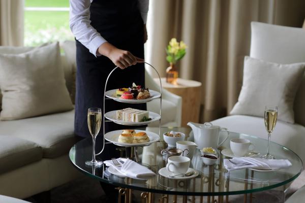 The Grove Hotel