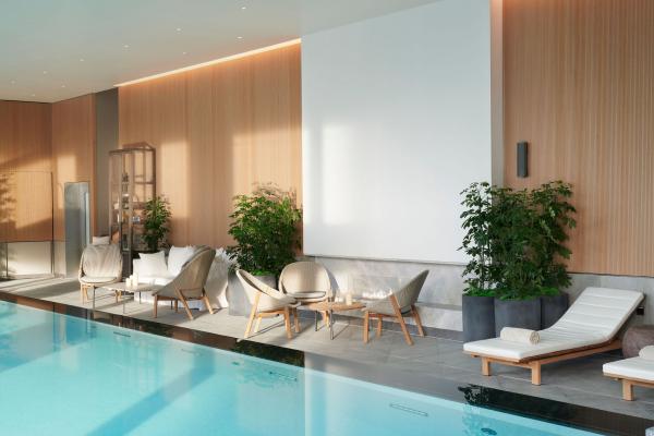 Infinity Pool at Pan Pacific London Infinity Pool at Pan Pacific London