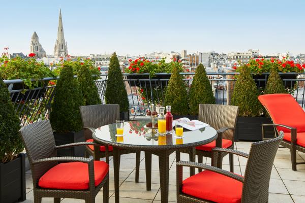 Plaza Athenee