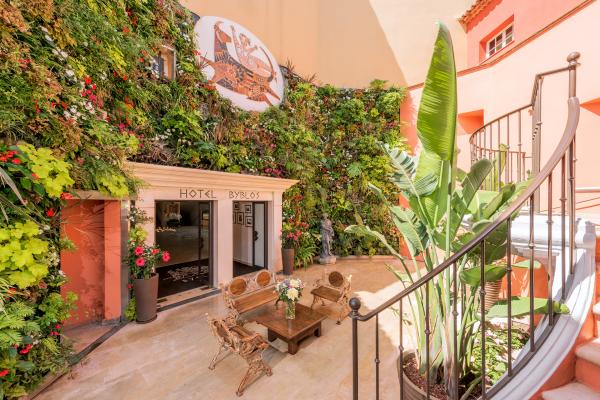Hotel Byblos
