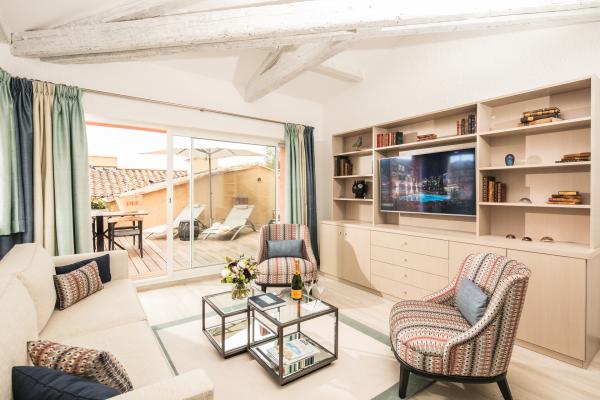 Hotel Byblos room