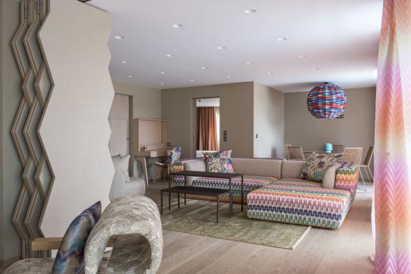 Hotel Byblos room
