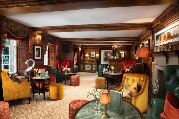 Norton Lounge