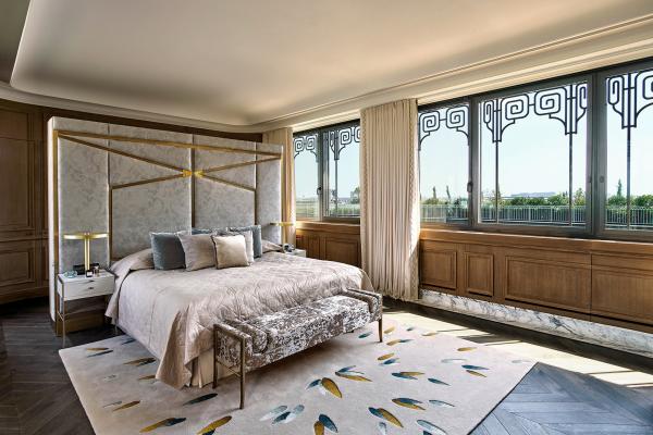Le Meurice bedrooms