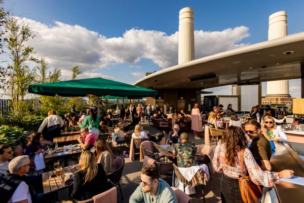 Joia rooftop bar