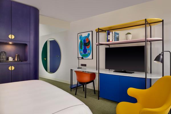 art'otel London Battersea Power Station bedroom