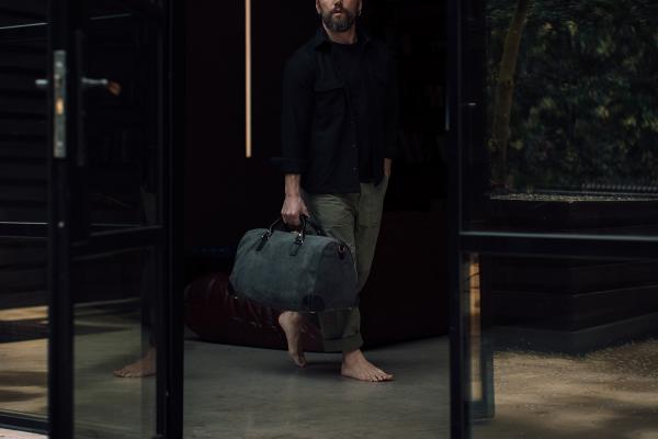 Bennett Winch bags with model