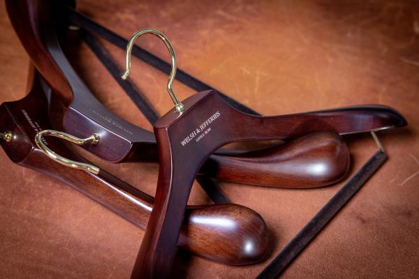 Nakata AUT-05 suit hangers – made in Japan. Nakata AUT-05 suit hangers – made in Japan.