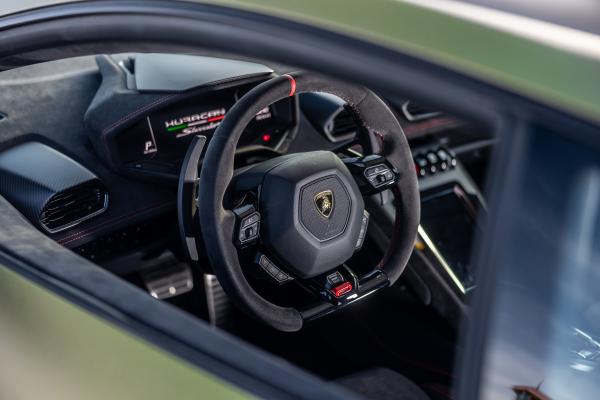 Lamborghini Huracan Sterrato
