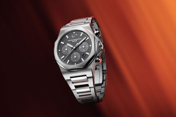 Girard-Perregaux Laureato Chronograph Ti49
