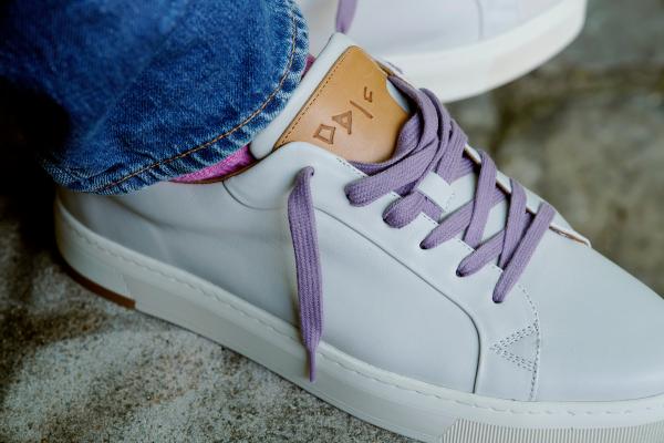 VYN Sneakers partners with oneday1change