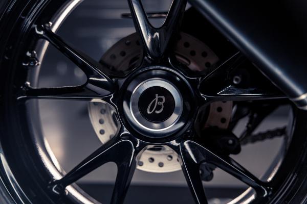 Triumph Speed Triple RR x Breitling Limited details Triumph Speed Triple RR x Breitling Limited details