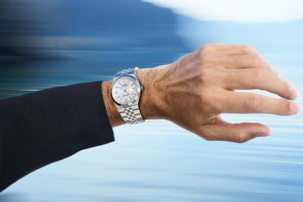 Rolex Land-Dweller
