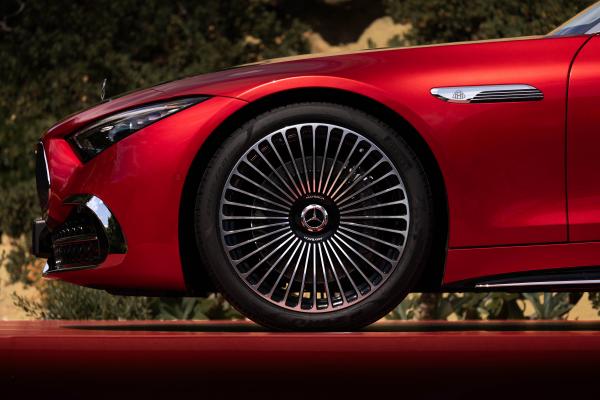 Mercedes-Maybach SL 680 Monogram Series details