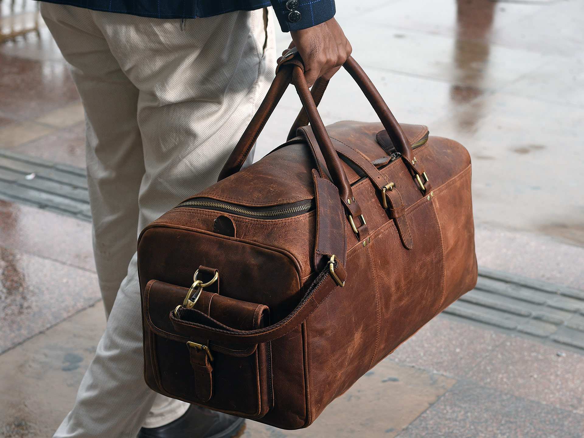 The Hendrix Duffle from DÖTCH LEATHER