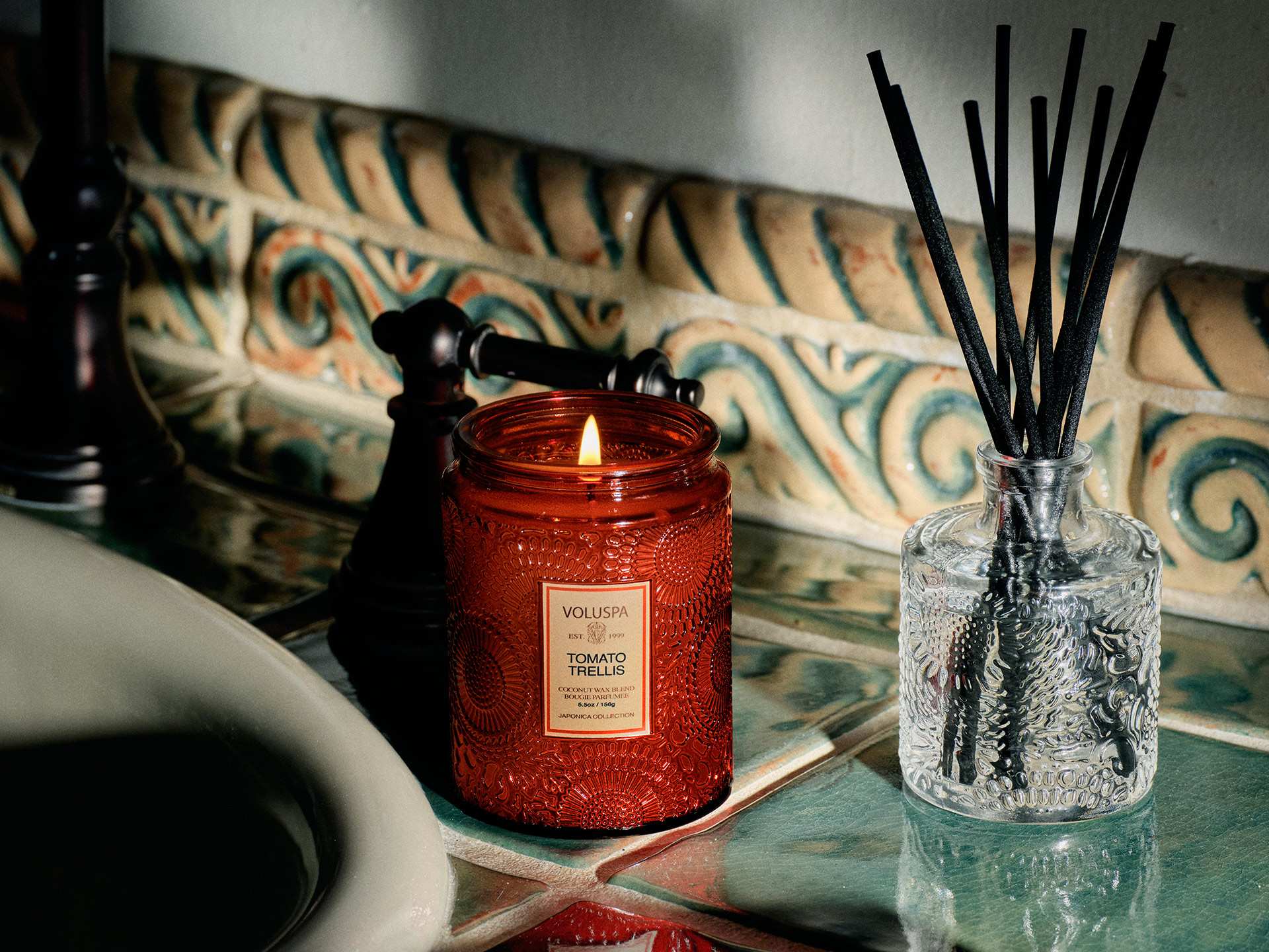 Voluspa Tomato Trellis candle