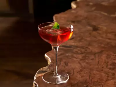 Hide Below, Strawberries and Cream cocktail