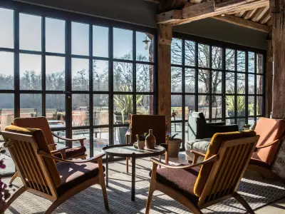 Les Bordes clubhouse