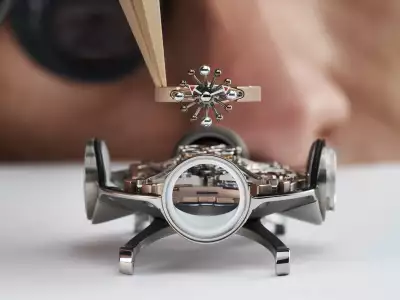 MB&F Horological Machine No11