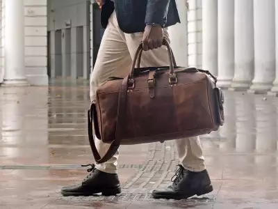 DÖTCH LEATHER bag