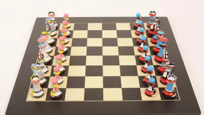 ART CHESS BY THOMAS DOWDESWELL #1 RED BLUE YELLOW