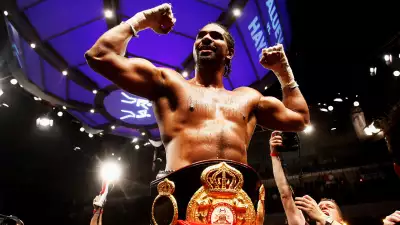 David Haye beats Nikolay Valuev to become WBA heavyweight champion