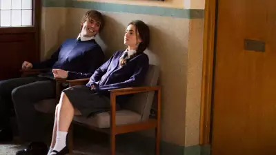 Sam Claflin Love, Rosie