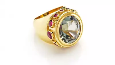 Antique ring