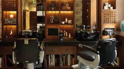 Alfred Dunhill, 2 Davies Street, W1K 3DJ