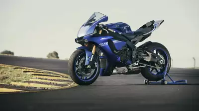 Yamaha YZF-R1