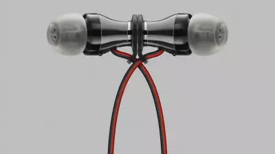 Sennheiser Momentum Free bluetooth headphones