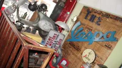 Scooter Cafe