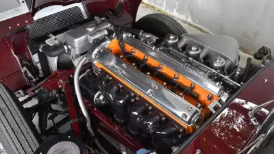 Jaguar E-Type engines