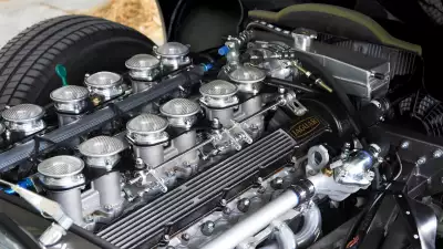 Jaguar E-Type engines