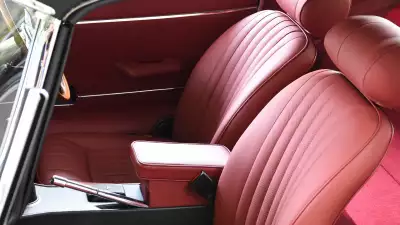 Jaguar E-Type Series 3 Roadster