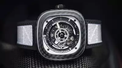 SevenFriday P3C/07 White Carbon